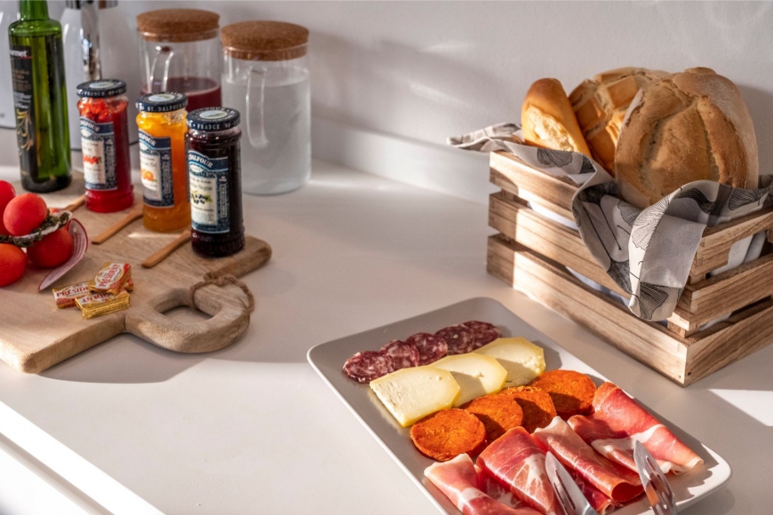 Hotel m - 27 · Es Mercadal · Menorca